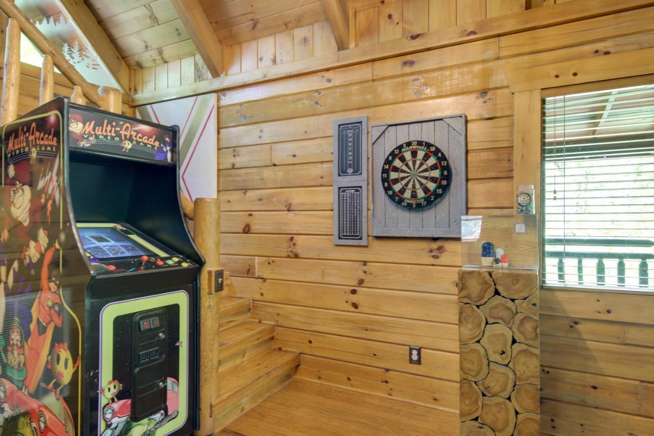 Gatlinburg Family Cabin With Private Hot Tub And Deck! Villa Eksteriør bilde